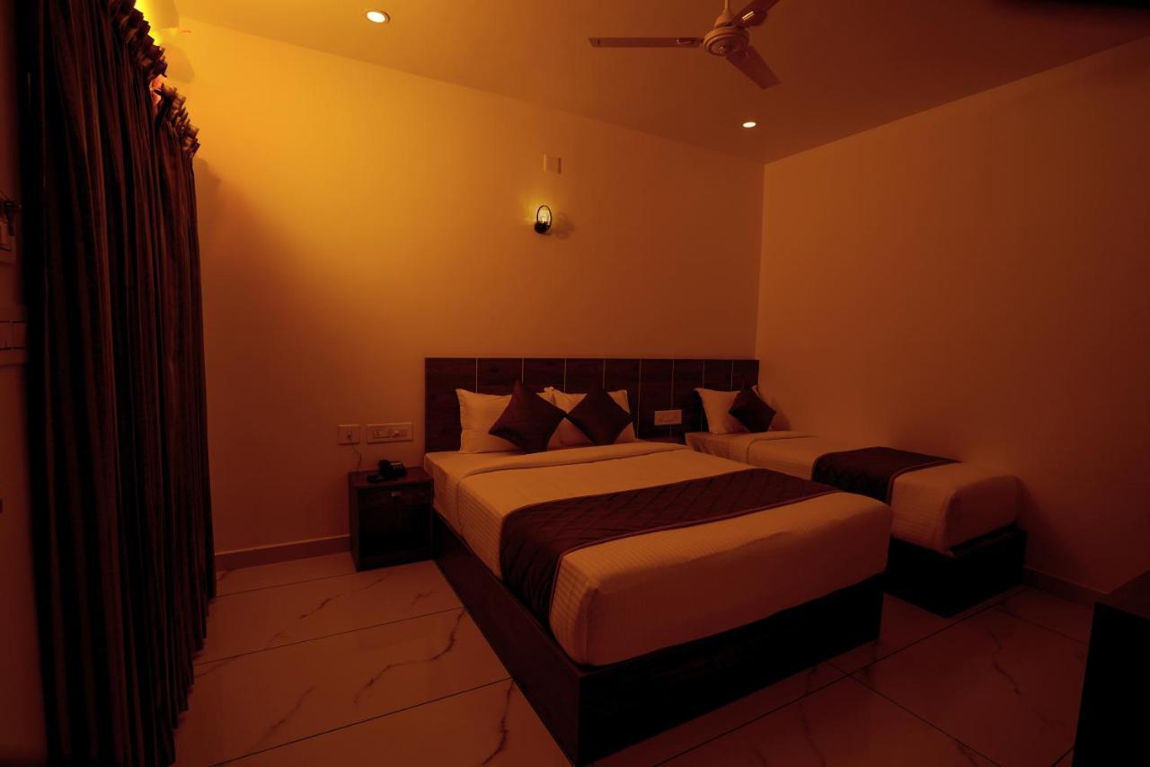 Kottackal Nature Inn Nedumbassery Exterior photo