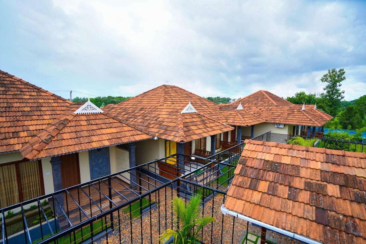 Kottackal Nature Inn Nedumbassery Exterior photo